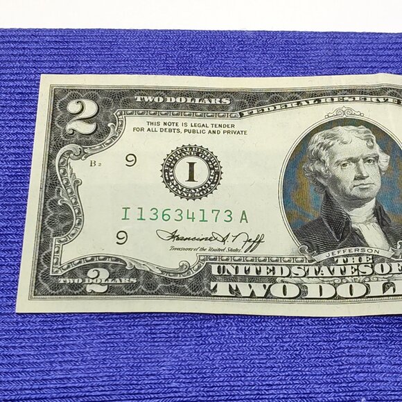 1976 Bicentennial Two Dollar Bill Commemorative Currency Crisp Condition RARE - Picture 3 of 8